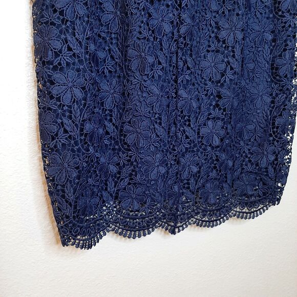 Uniqlo Skirt Navy Women Size XS Lace Overlay Pencil Straight Lined Zip Closure - Picture 8 of 9